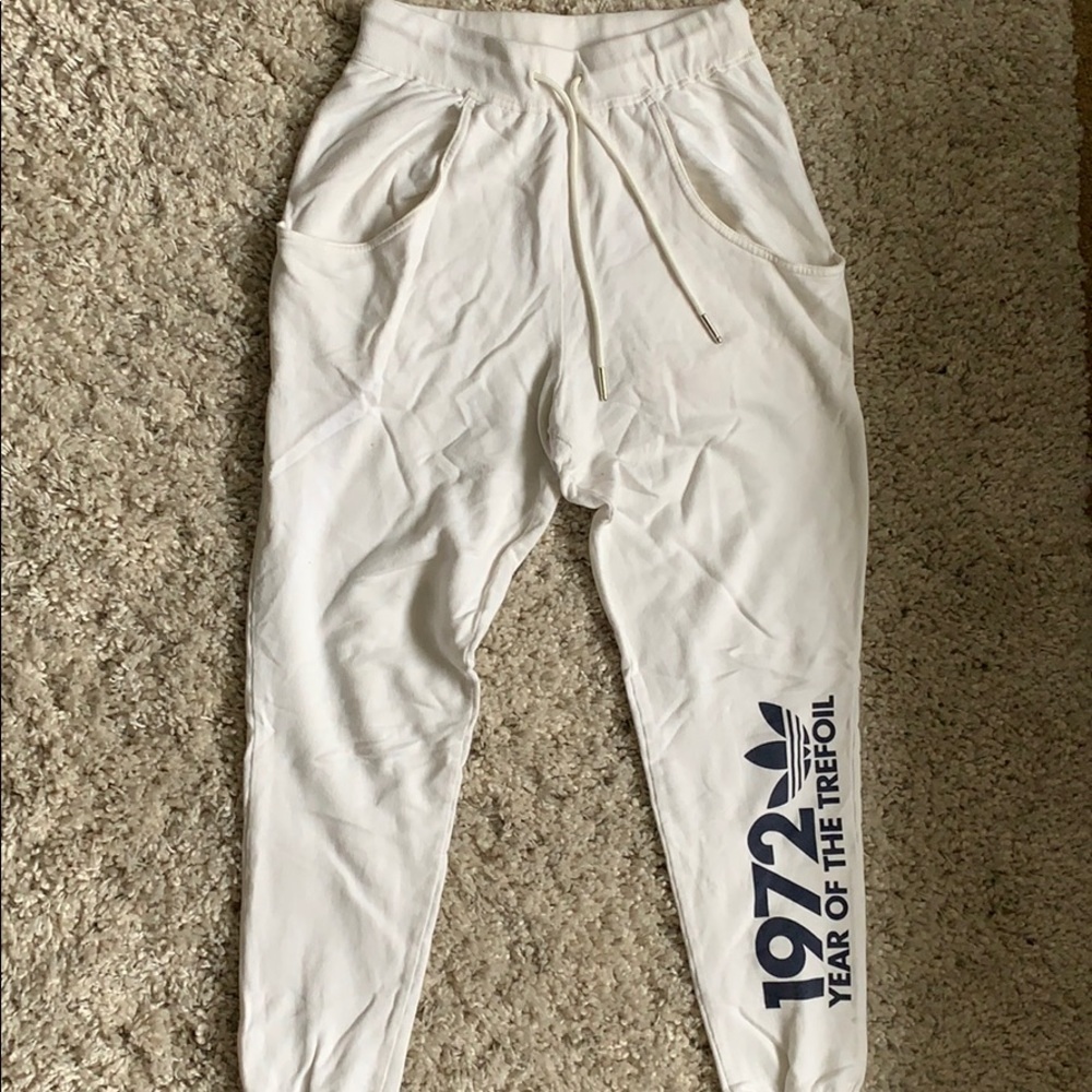 Adidas sweatpants